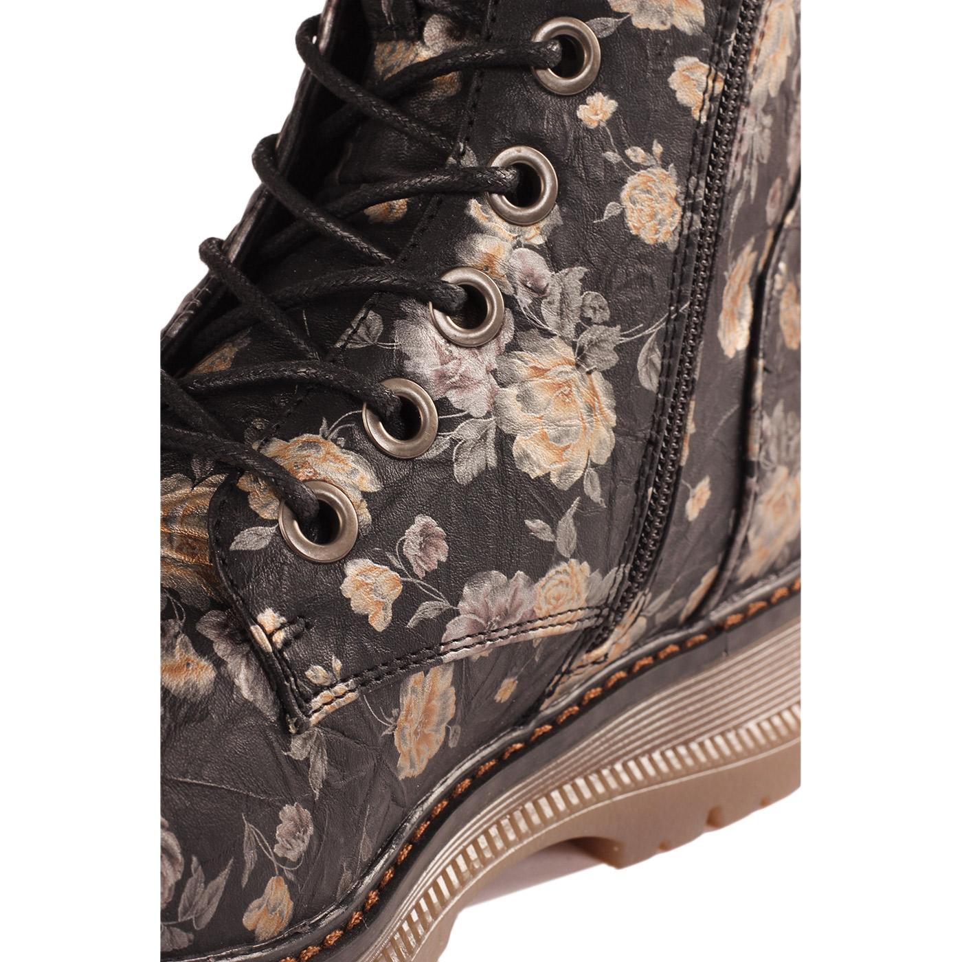 Amazing Floral Thick Vintage store Type Boots