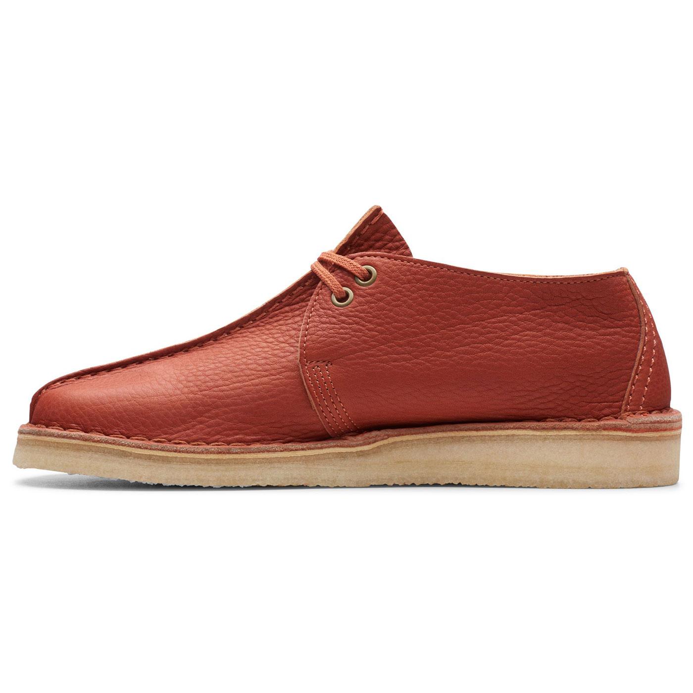 Clarks desert cheap trek red