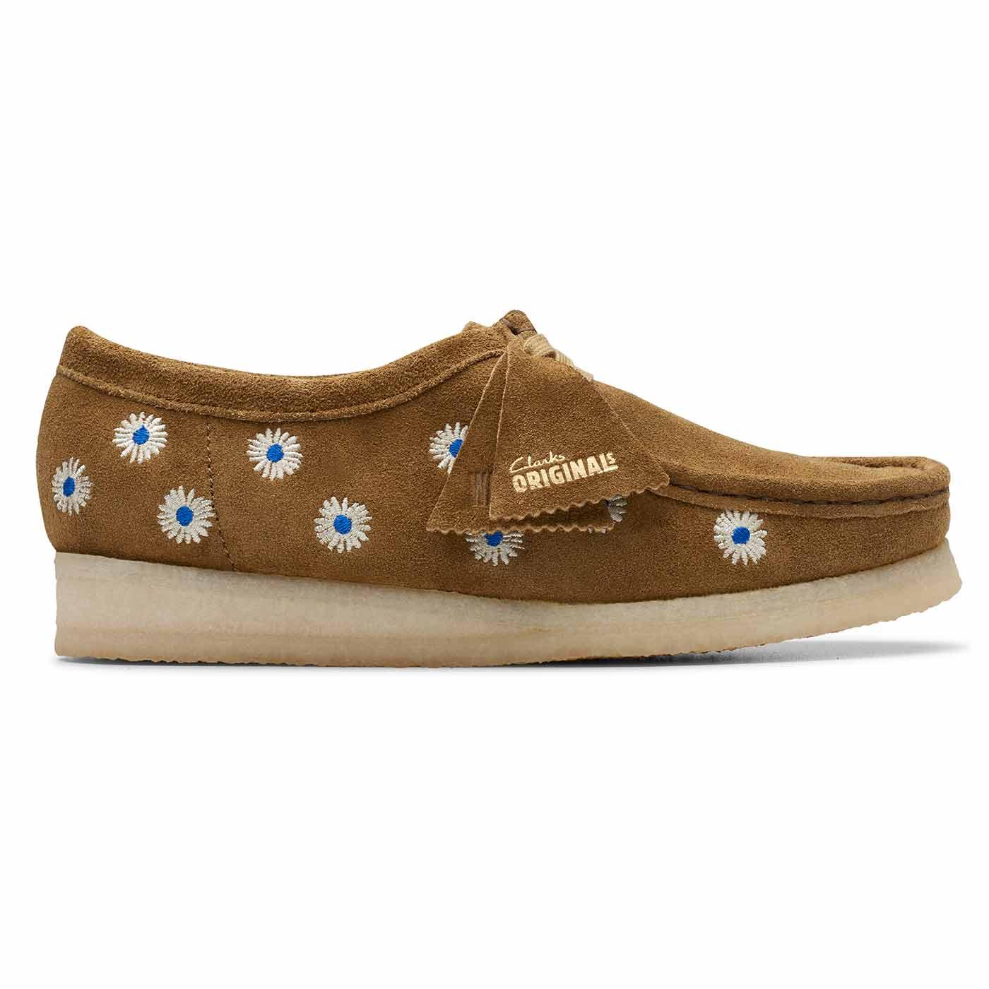 Clarks Originals Wallabee Embroidered Daisy Suede Shoes