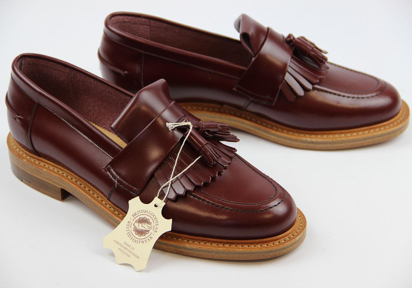 DELICIOUS JUNCTION Kingston Made in England Tassel Loafer Oxblood