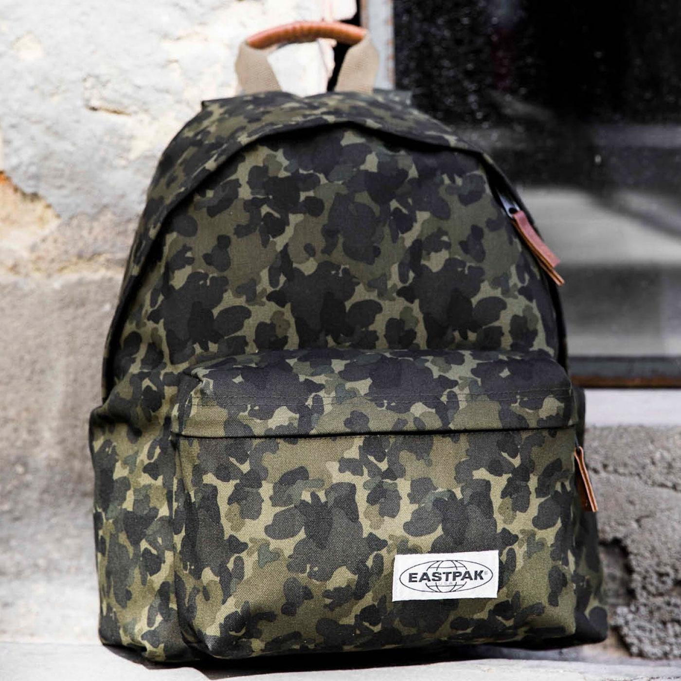 eastpak military bag