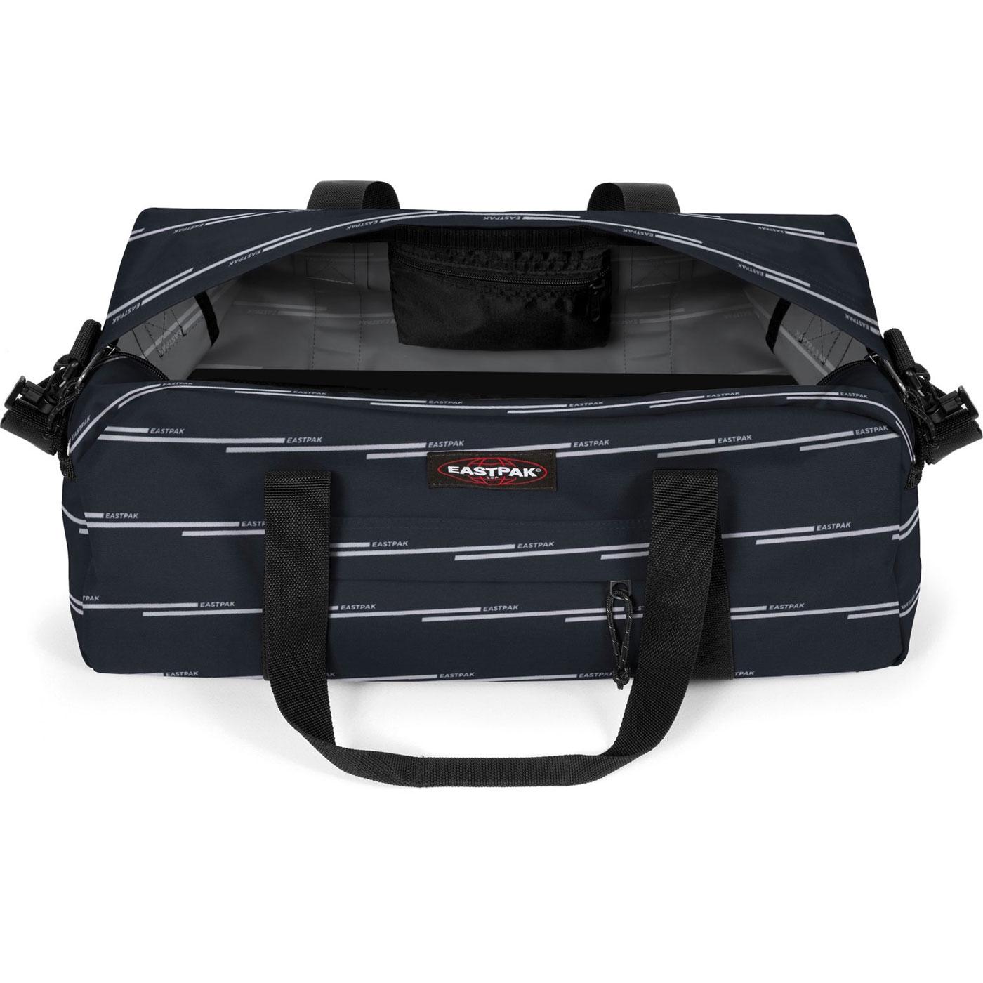 eastpak stand holdall