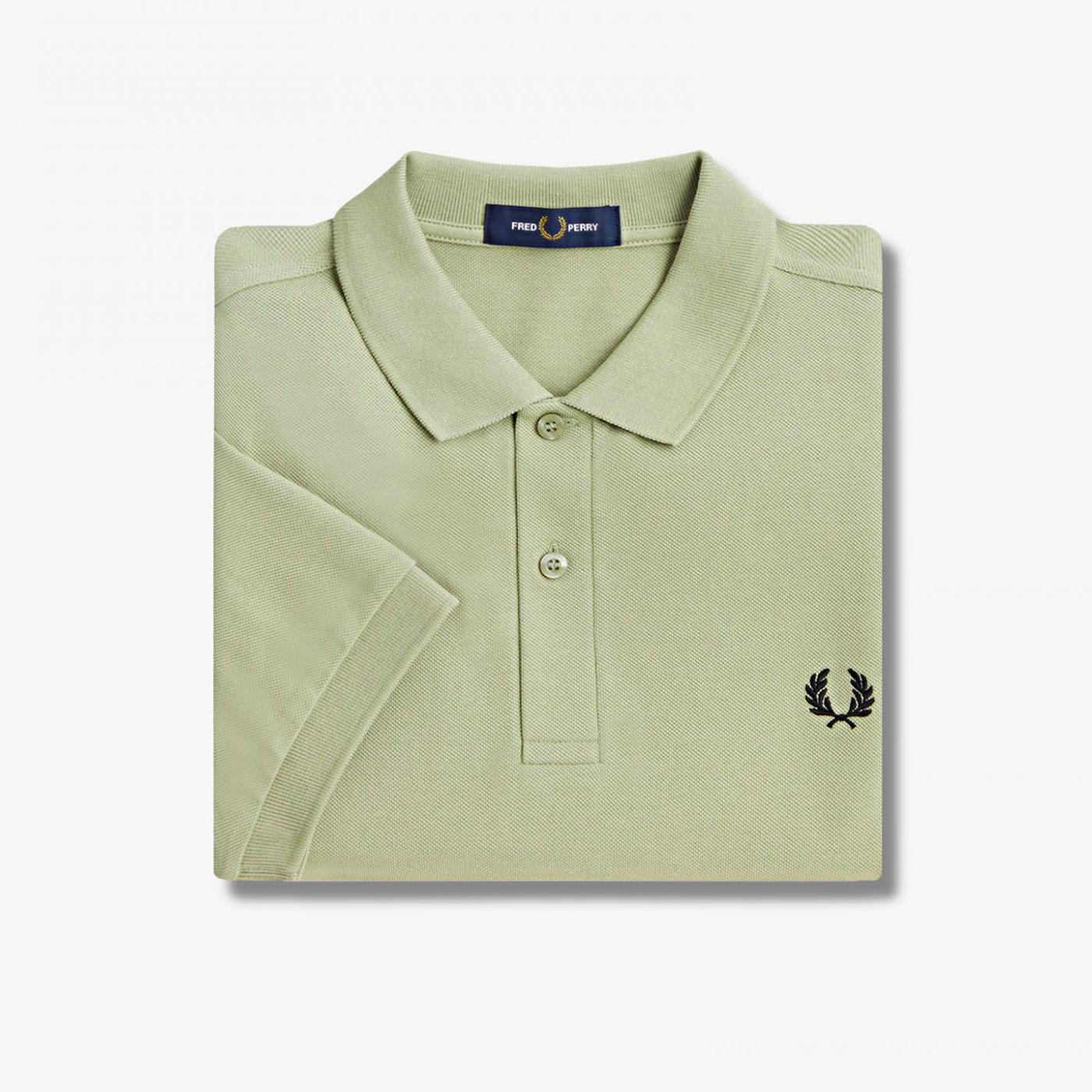 Fred Perry Men's Retro Slim Fit Pique Polo Shirt in Seagrass