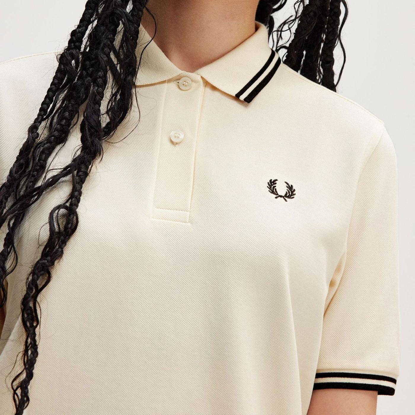 Fred Perry G3600 Mod Twin Tipped Polo in Ecru/Metallic Black