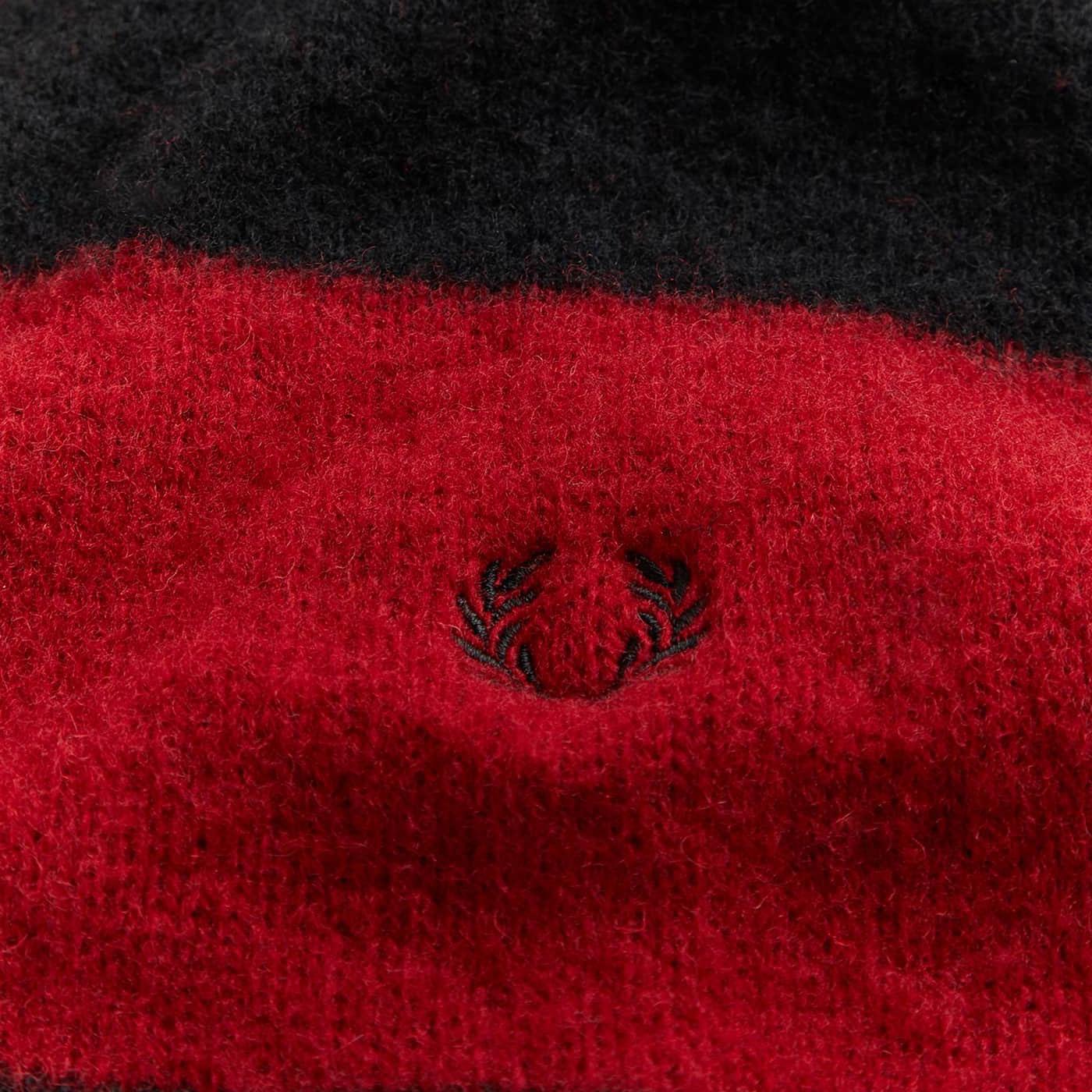 FRED PERRY Retro Brushed Wool Stripe Scarf in Red / black