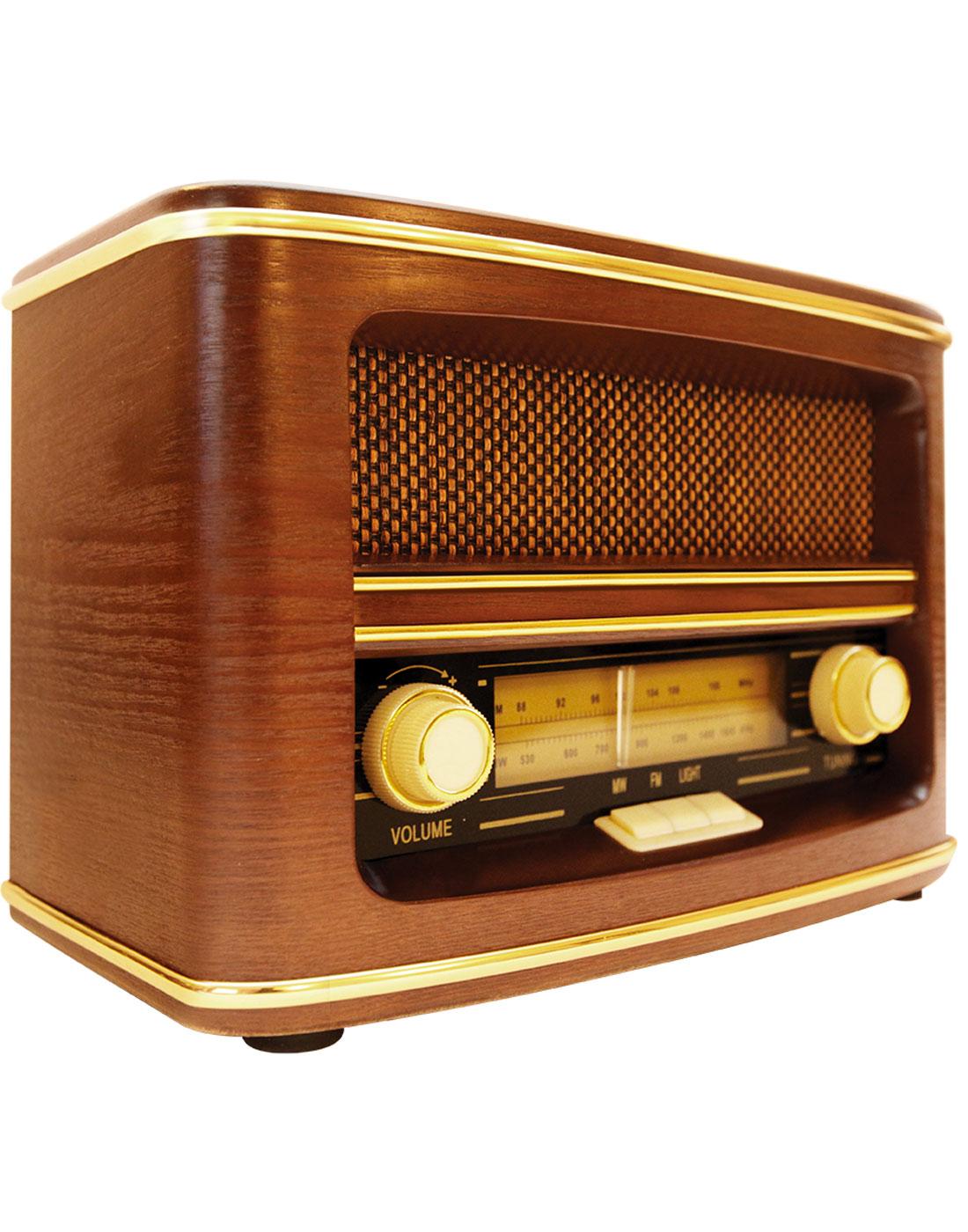 GPO Retro Winchester Vintage Wooden AM/FM Radio