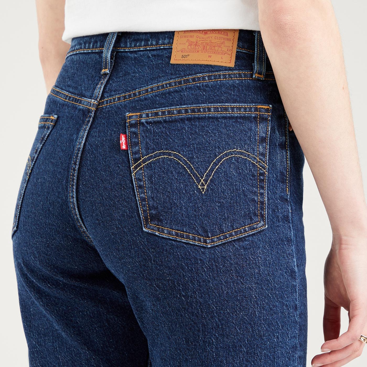 LEVI'S 501 Cropped Retro Women's Jeans in Salsa Stonewash
