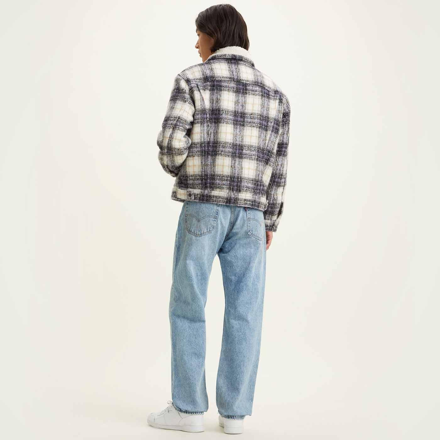 LEVI'S Vintage Fit 90s Check Sherpa Trucker Jacket in Nico Tofu
