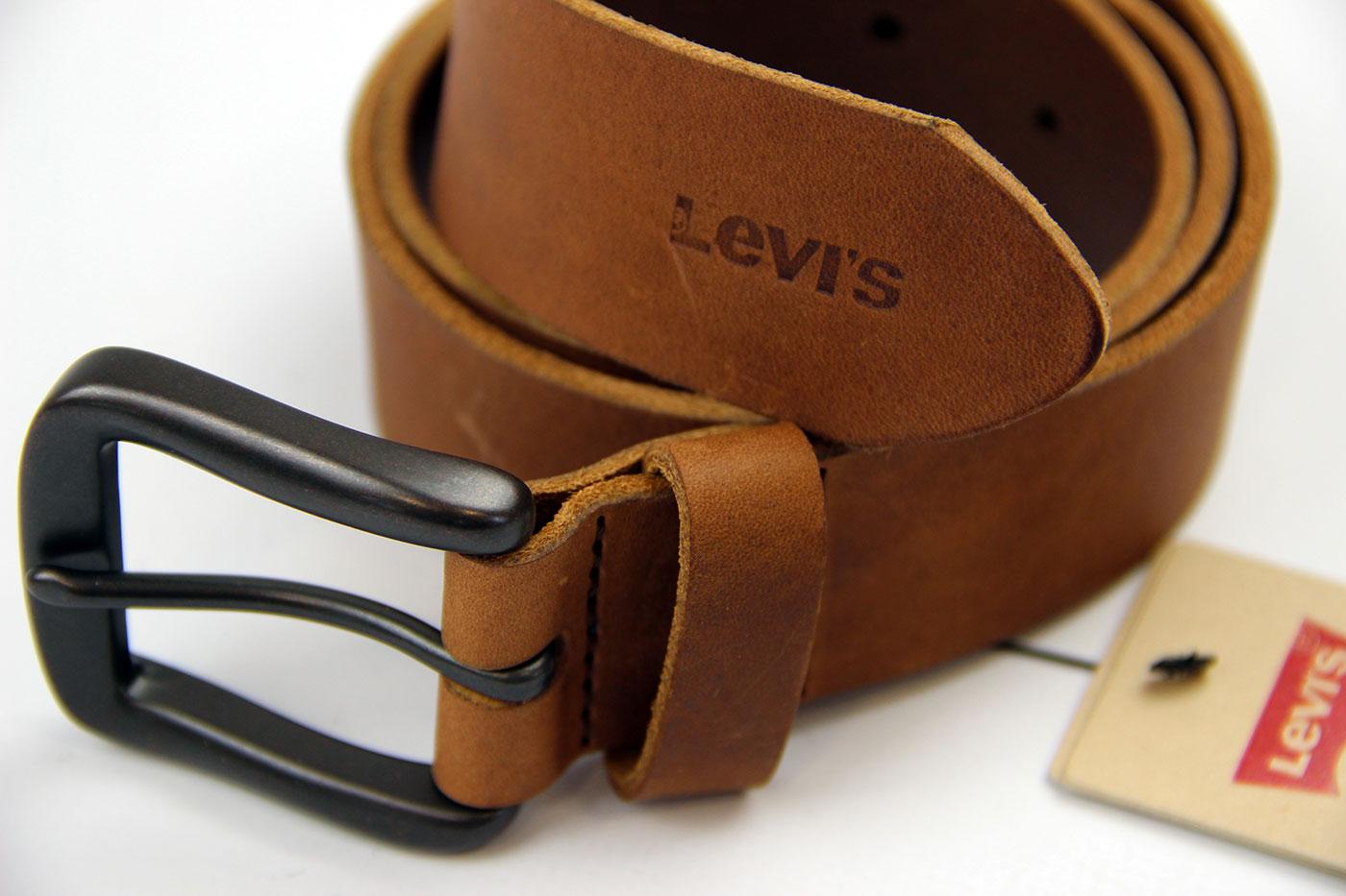 Levis® Retro Indie Rubber Effect Leather Belt In Medium Brown