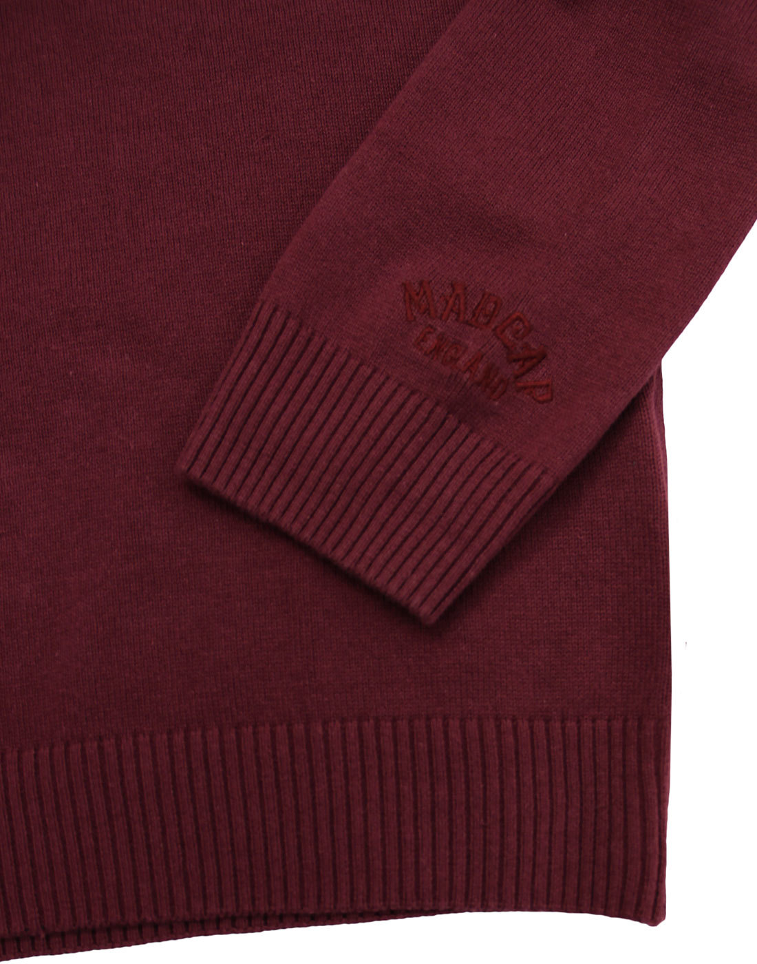 MADCAP ENGLAND Redford Retro 1960s Mod V-Neck Jumper in Wine