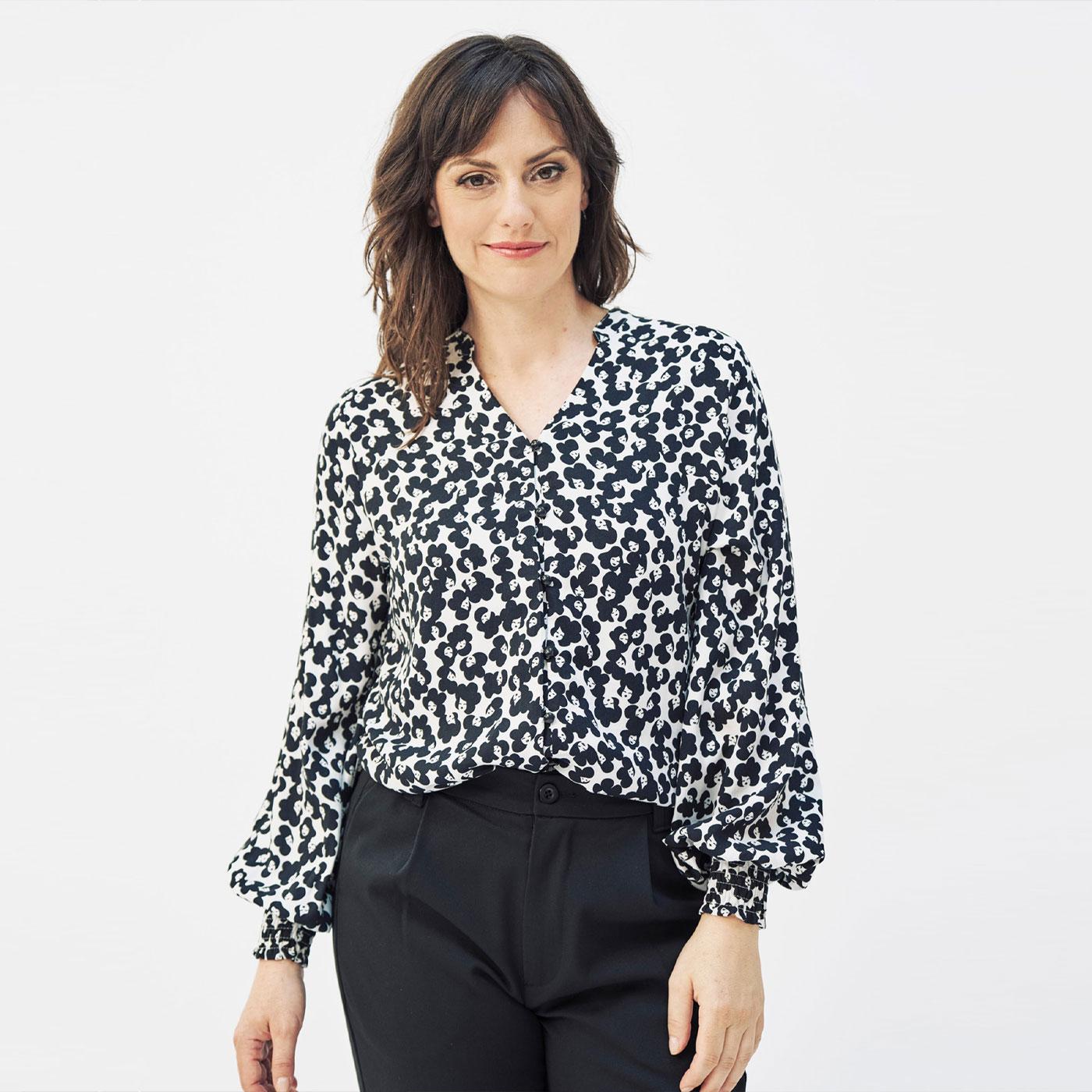 Eloise Mademoiselle Yéyé Floral Faces Blouse (B/W)