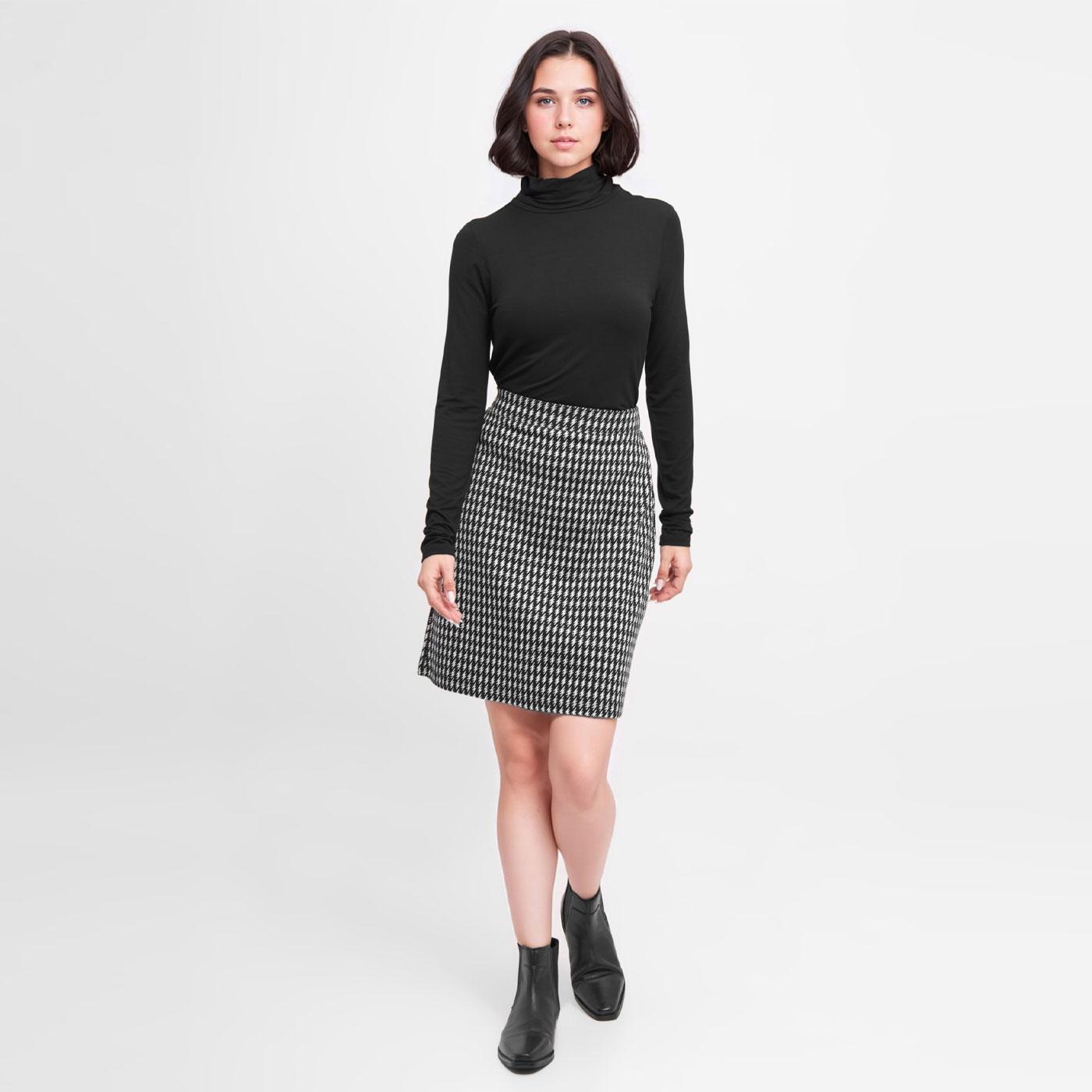 Mademoiselle Yeye Groove Move 1960s Pencil Skirt in Black