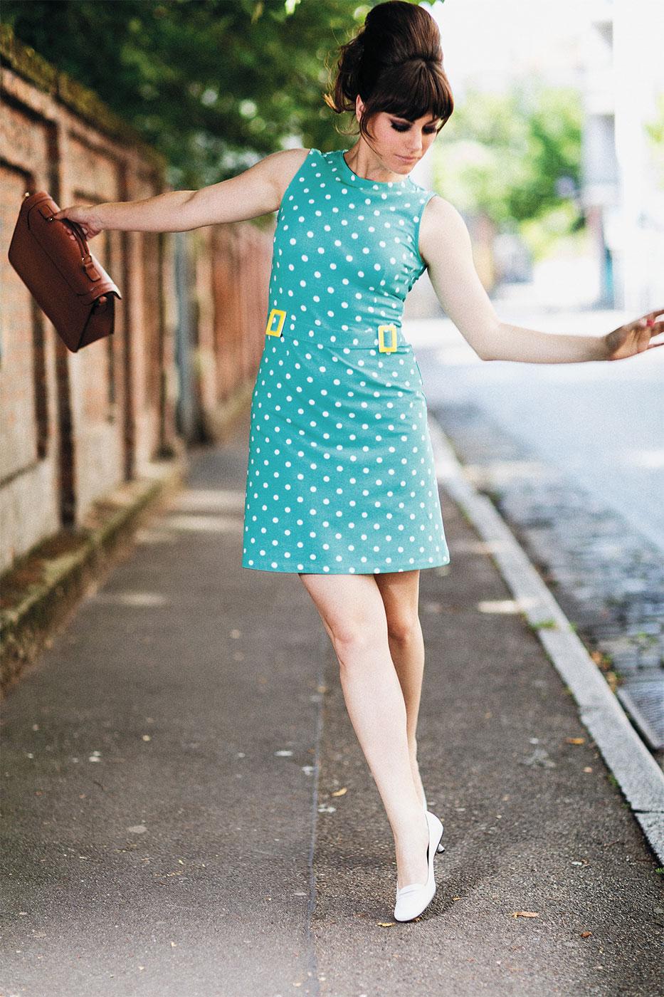 MADEMOISELLE YEYE Stacy 60s Mod Polka Dot Dress in Mint