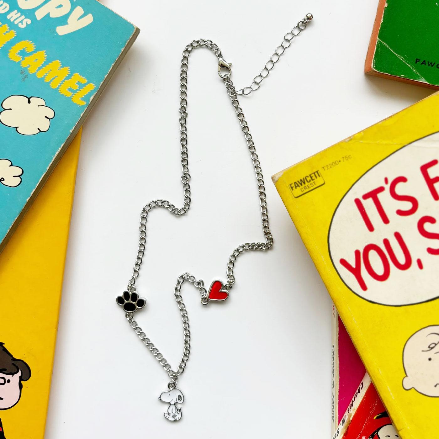 Peanuts Snoopy Enamel Pendant Gift Boxed Necklace