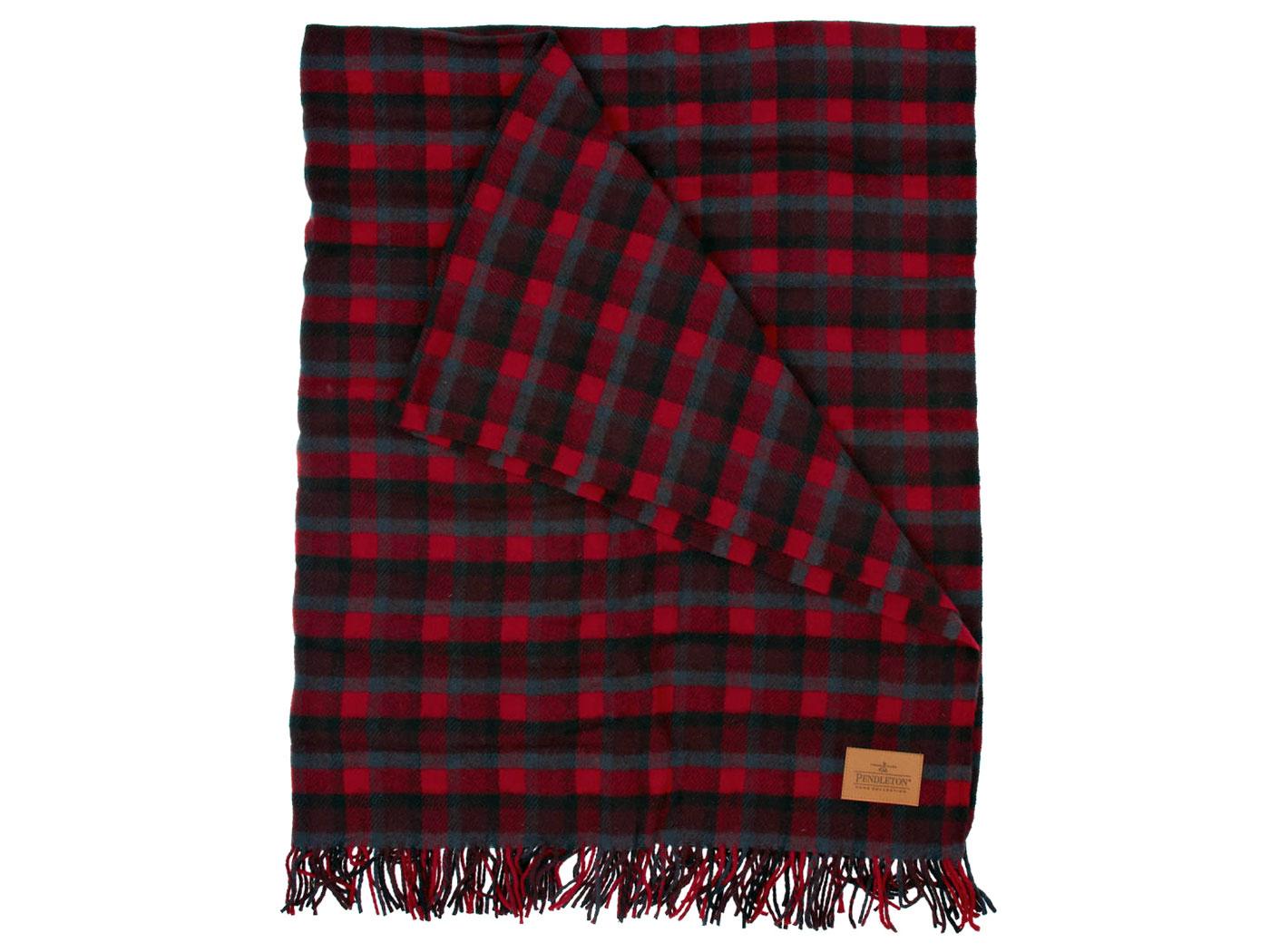 PENDLETON WOOLEN MILLS Retro Tartan Carry Blanket/Throw in Red