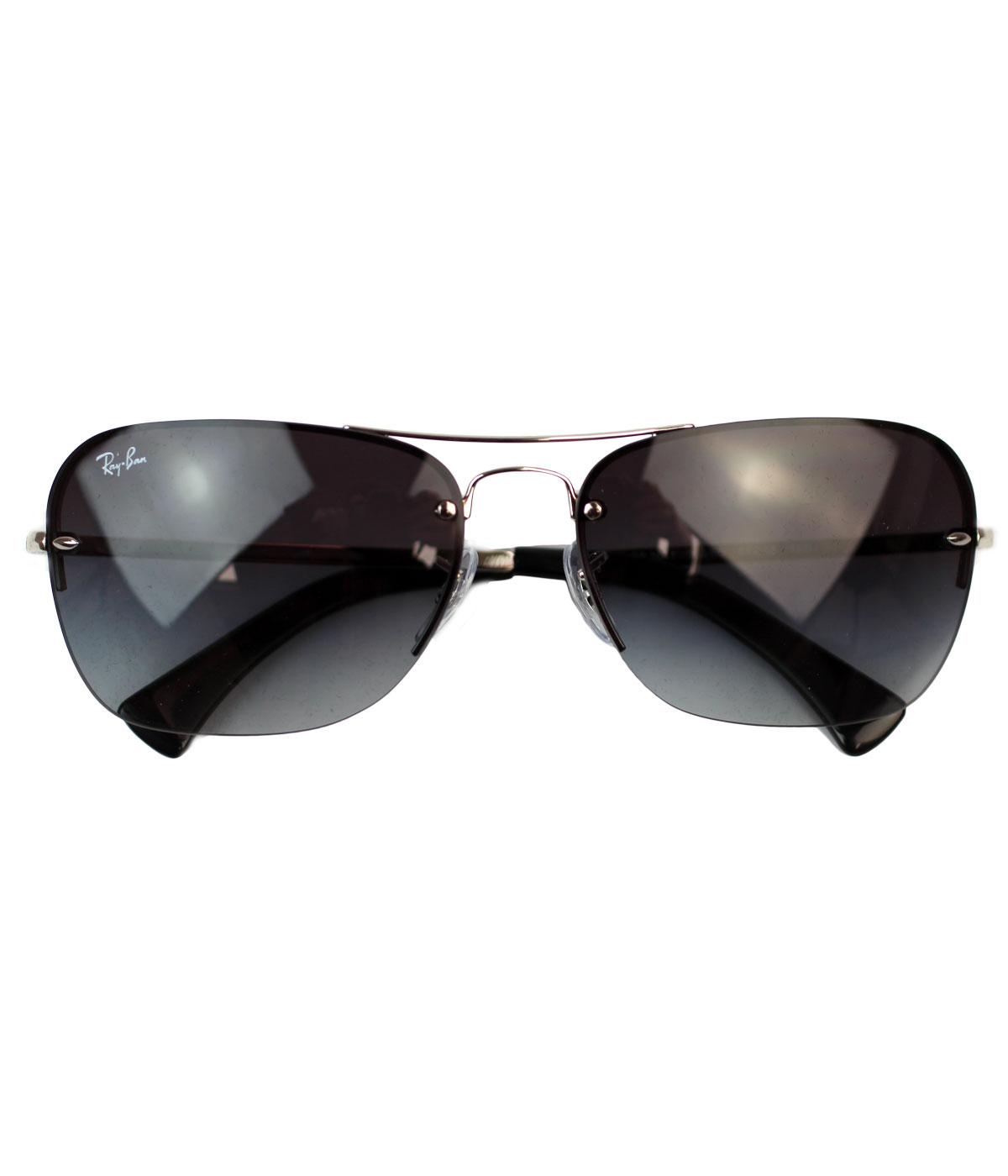 RAYBAN Retro 70s Pilot Aviator Sunglasses in Silver/Grey