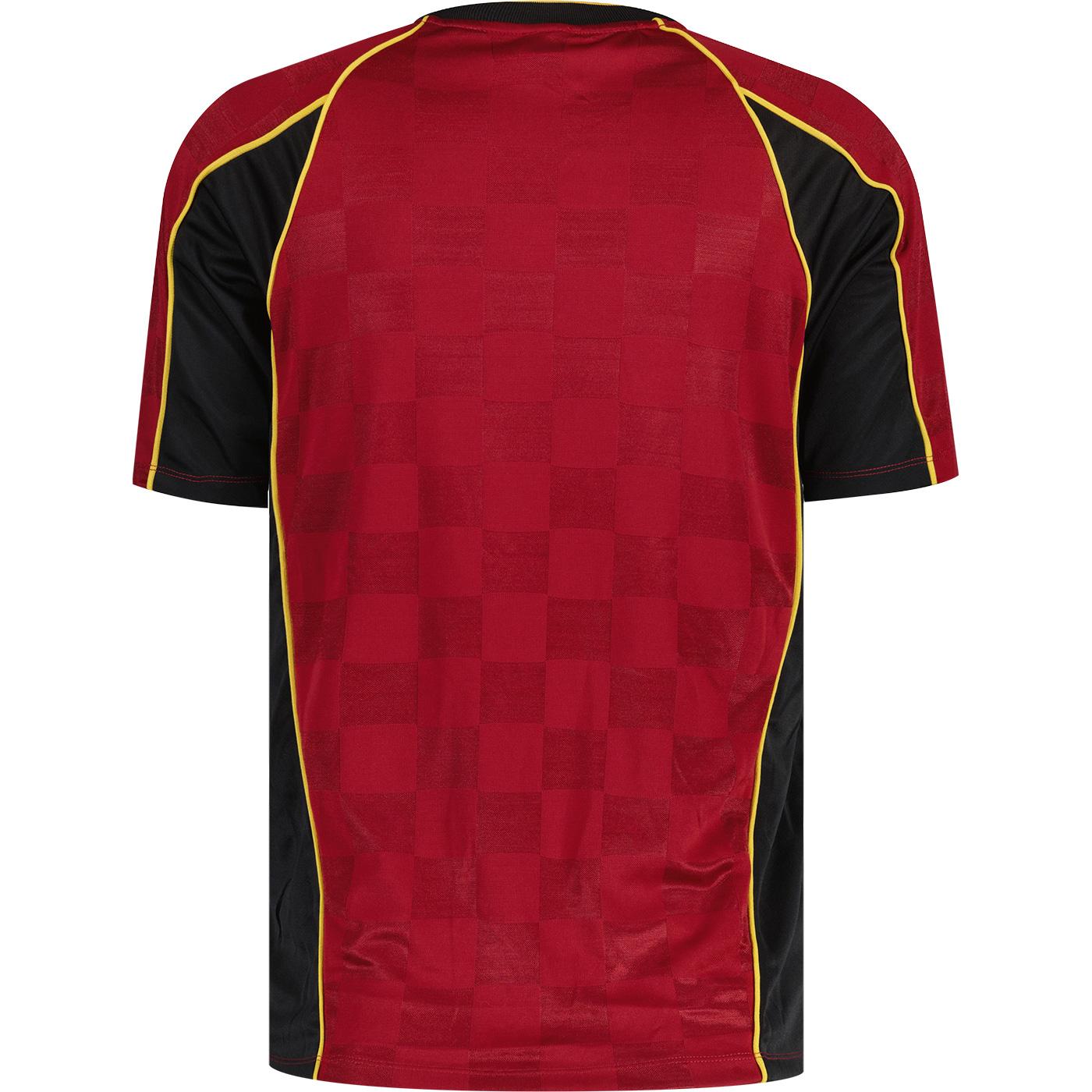 ★Umbro Panelled Raglan Football Jersey 関税込★ Umbro Panelled Retro 90s Raglan Football Shirt Red/Black/Gold