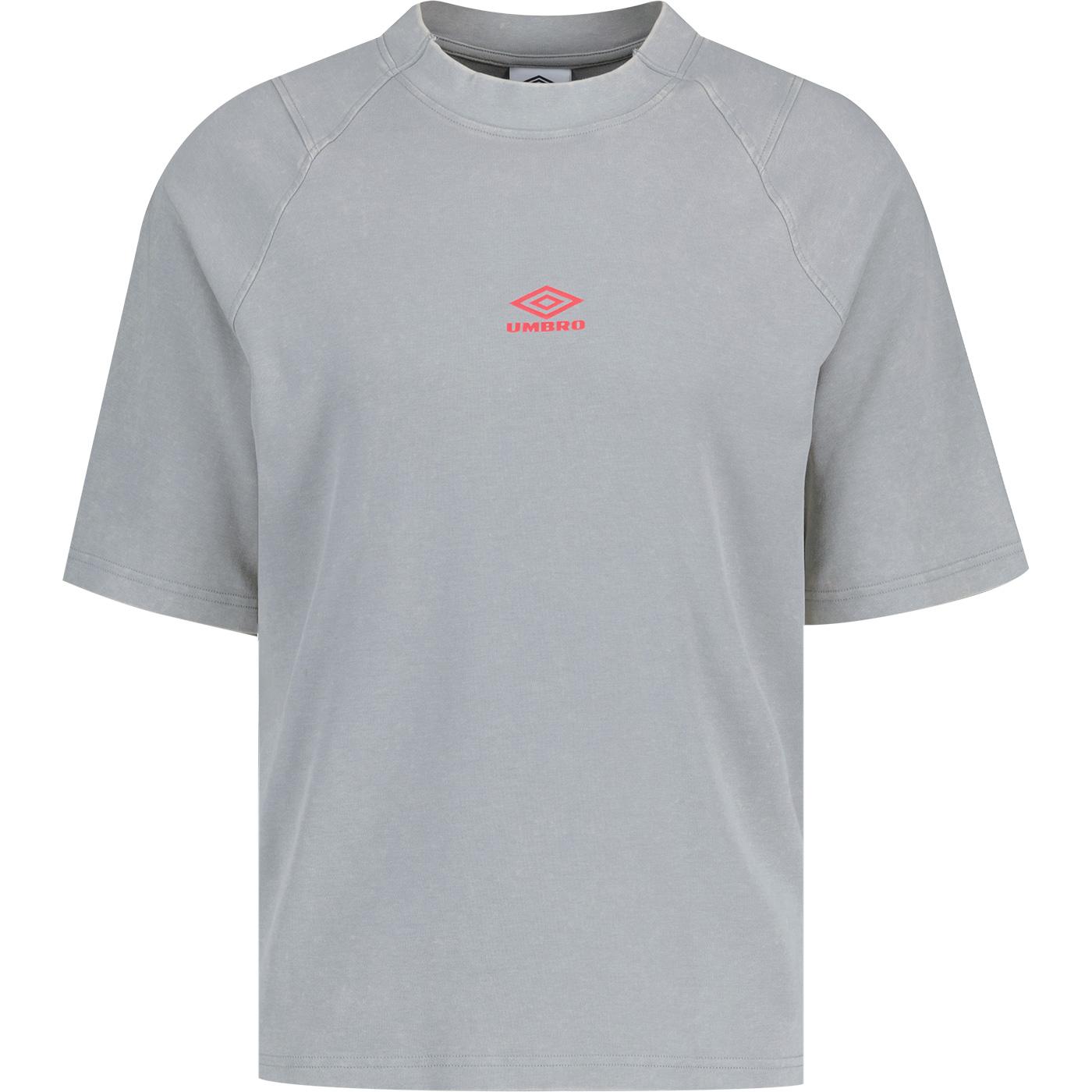 Umbro Griffin Washed High Neck Boxy Fit 90s Tee 