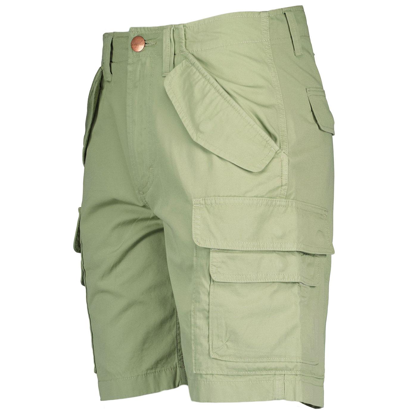 Wrangler Casey Jones Retro Cargo Shorts in Tea Leaf
