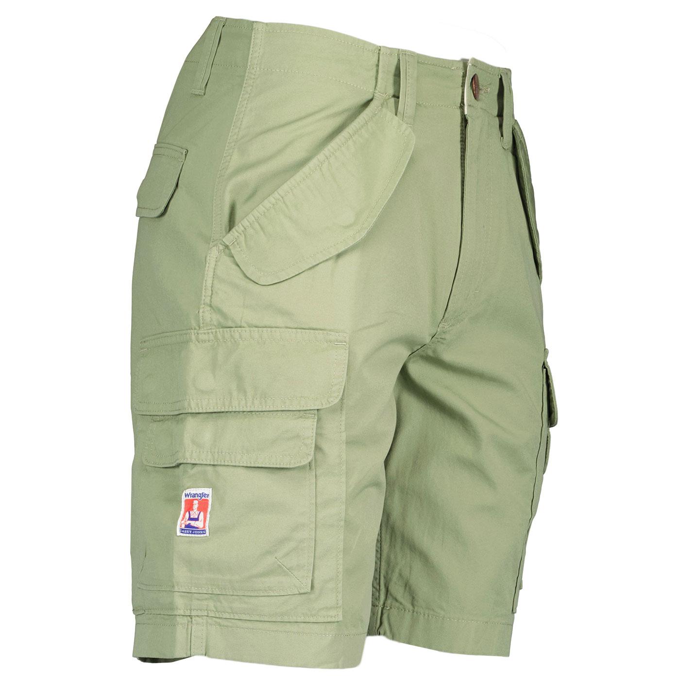 Casey Jones Wrangler Retro Cargo Shorts in Tea Leaf