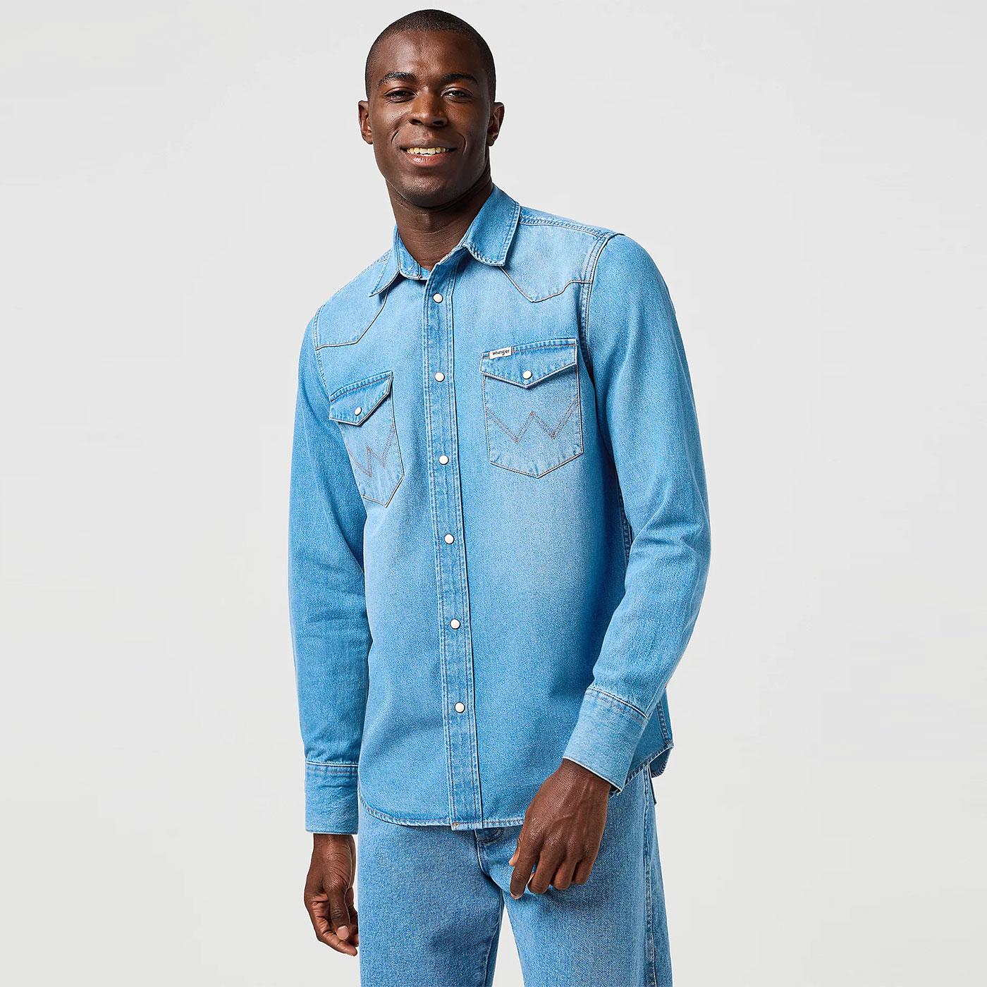 WRANGLER Retro 70s Light Blue Denim Western Shirt