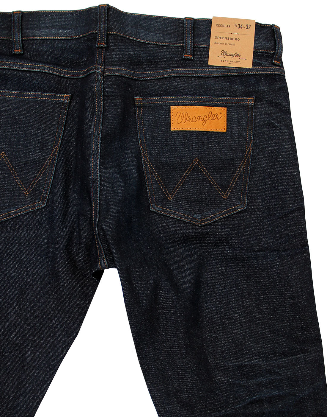 WRANGLER Greensboro Mod Straight Leg Denim Jeans in Rinse Resin