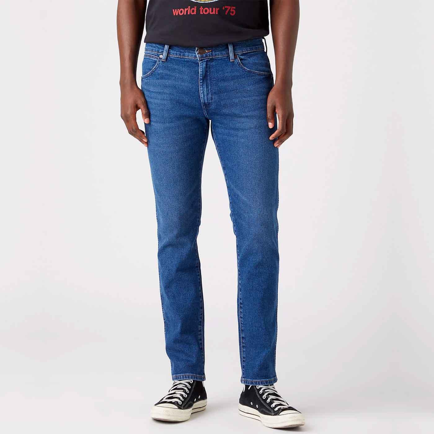 Larston WRANGLER 812 Slim Taper Jeans in Country Boy