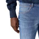 Larston WRANGLER Slim Tapered Jeans - De-Lite