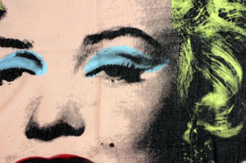 Kari ANDY WARHOL Marilyn Monroe Pop Art Scarf
